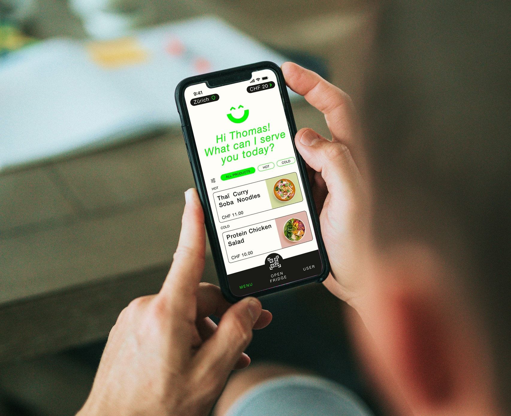 L'application d'un frigo connecté, utilisée pour ouvrir la porte